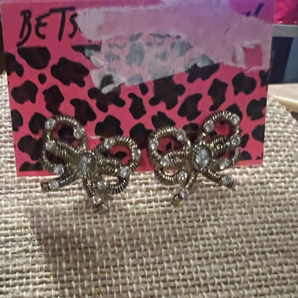 Betsy Johnson Bow Earrings